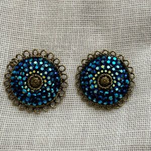 •Richard Kerr Vintage Signed Clip On Earrings Iridescent Blue Rhinestone…